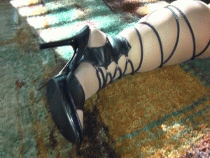 www.milfgigi.com - THE MASKED MAN - TAPE TIED BY A PERVERT!!! thumbnail
