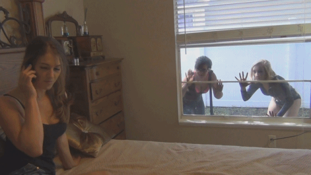 www.milfgigi.com - NAIVE GIRL WORKED OVER BY CAT BURGLAR TEAM thumbnail