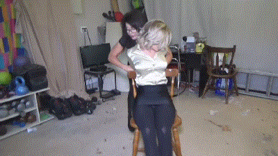 www.milfgigi.com - SEXY BLONDE IS NOT SAFE IN HER OWN HOME thumbnail